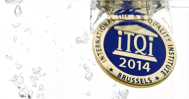 瓶裝飲用水包裝設(shè)計(圖12) 瓶裝飲用水包裝設(shè)計(圖12)