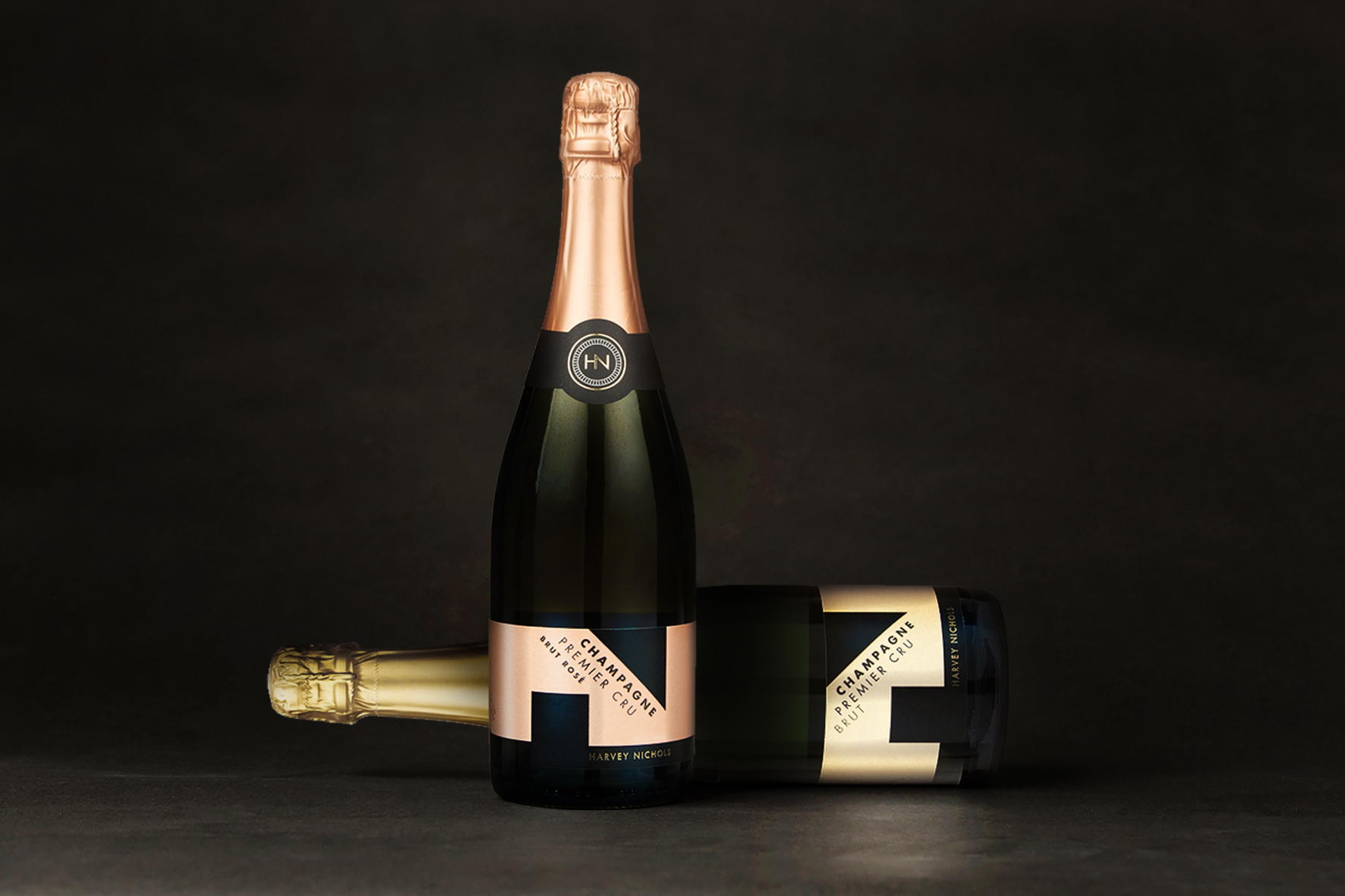 突破界限的葡萄酒和香檳包裝設計這樣做視覺感很強(圖4)