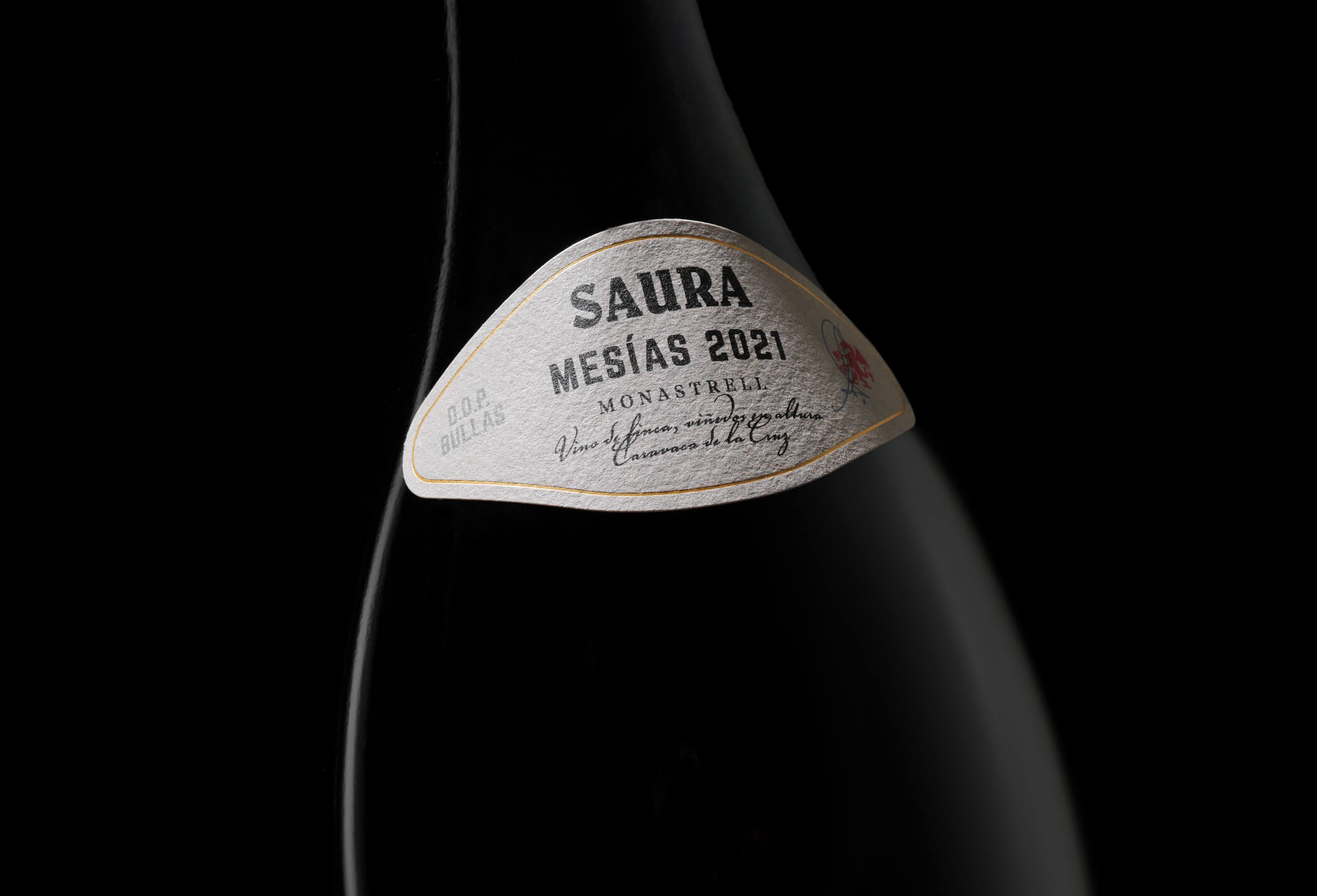 SAURA從石頭中誕生的酒包裝這樣設計(圖3)