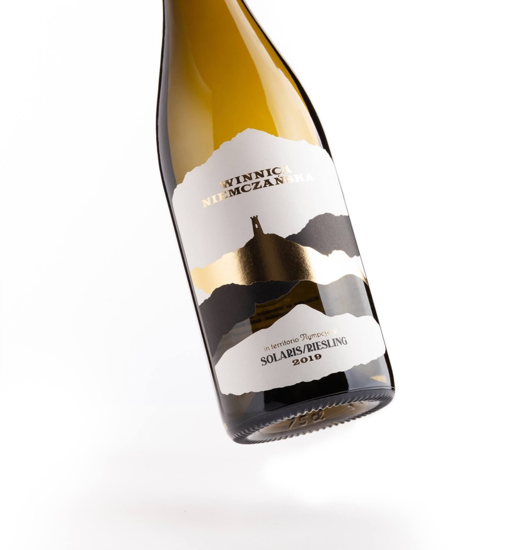 波蘭獲獎葡萄酒獨特包裝設(shè)計欣賞(圖2)