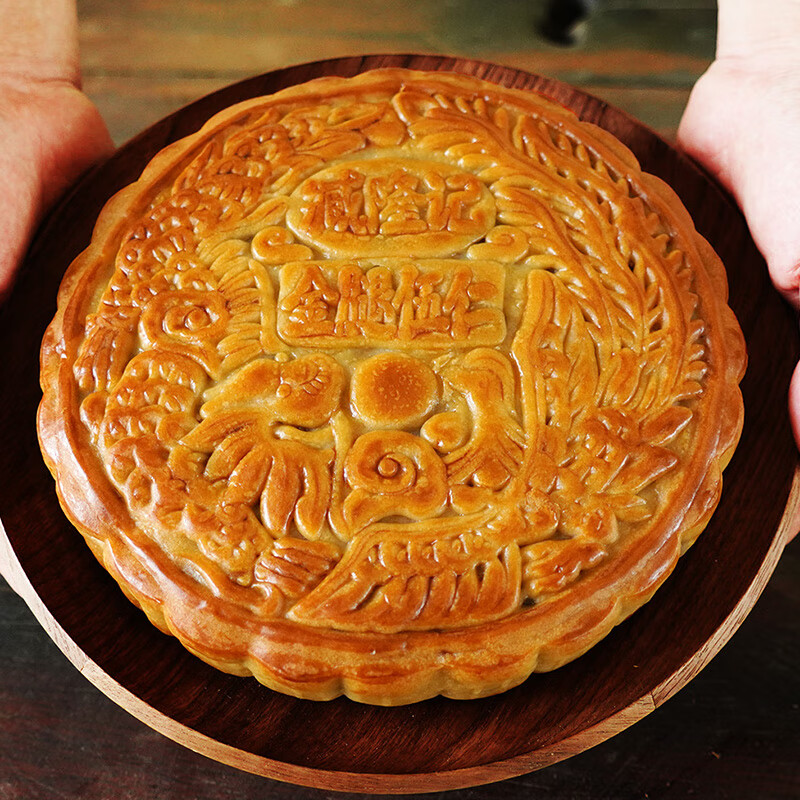 臧隆記 金腿伍仁廣式大月餅 2kg 禮盒裝包裝禮盒產品包裝創意設計欣賞(圖2)