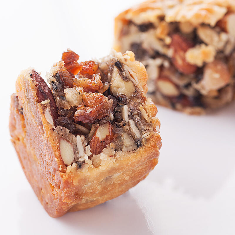 郭師傅 叉燒皇 五仁廣式月餅 750g包裝禮盒產品包裝創意設計欣賞(圖3)