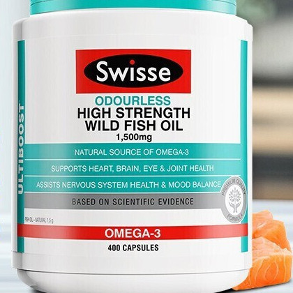 Swisse 斯維詩(shī) Ultiboost 無(wú)腥味高濃度野生魚(yú)油膠囊 400粒*3瓶保健產(chǎn)品包裝創(chuàng)意設(shè)計(jì)欣賞(圖3)