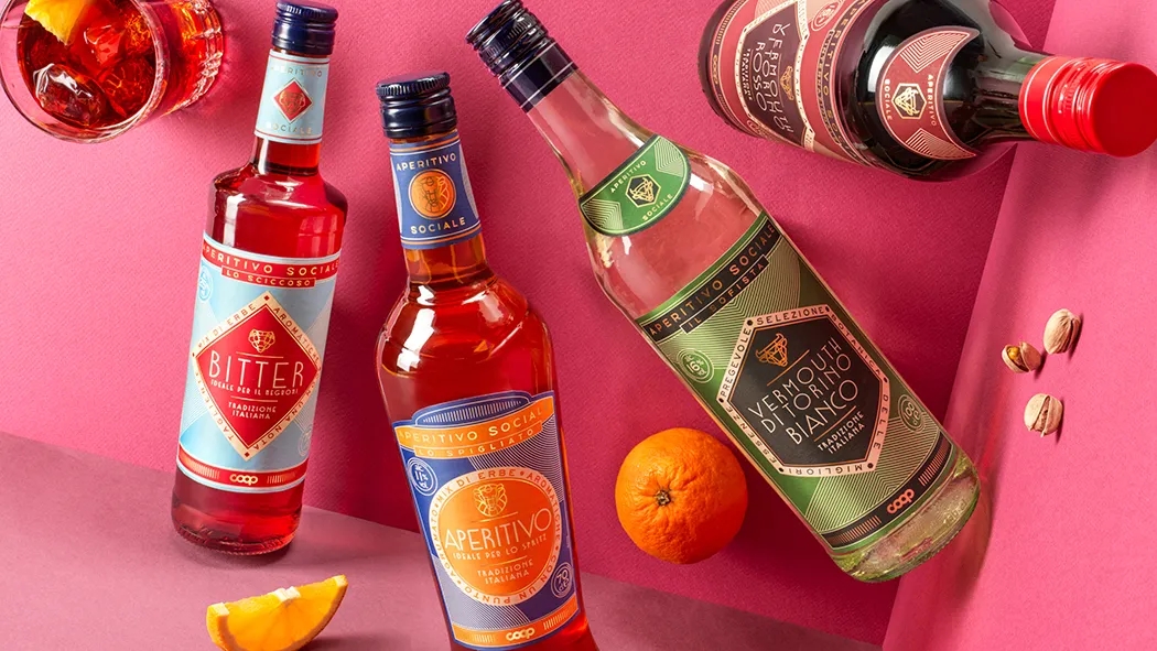 系列開胃酒的包裝設(shè)計有哪些原則(圖1) 系列開胃酒的包裝設(shè)計有哪些原則(圖1)