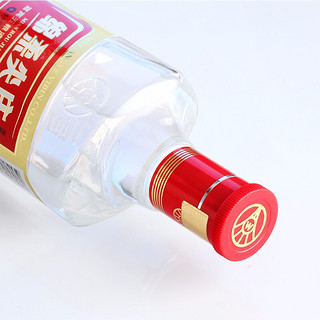 創意酒包裝設計五糧液綿柔尖莊光瓶濃香型白酒產品包裝設計欣賞(圖5)