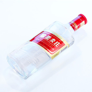 創意酒包裝設計五糧液綿柔尖莊光瓶濃香型白酒產品包裝設計欣賞(圖6)