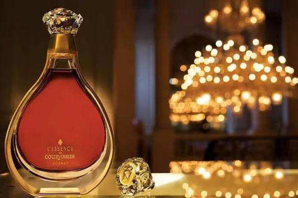 Courvoisier拿破侖食品包裝設計欣賞(圖2)