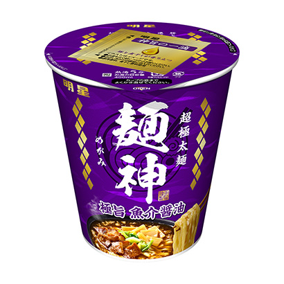 包裝設計公司推薦明星面神杯極旨魚介醬油明星食品包裝設計欣賞(圖1)