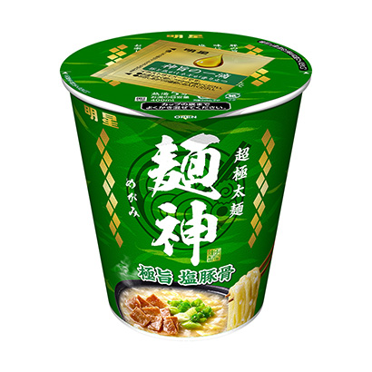 明星面神杯極旨鹽豚骨明星食品面類包裝設(shè)計(圖1)